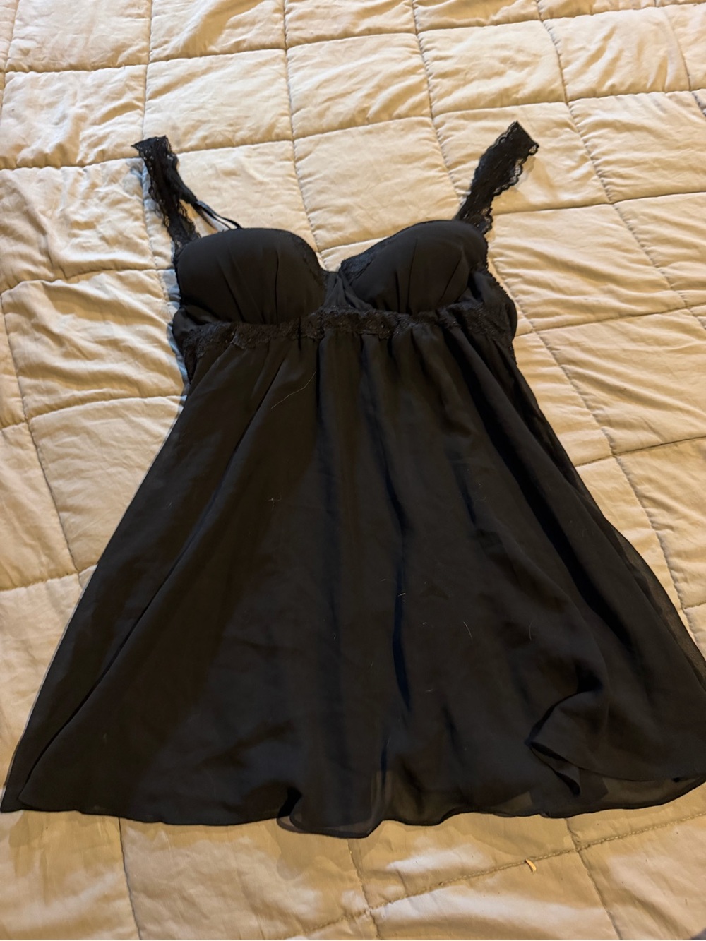 Lace-Trim Black Chemise Nightdress